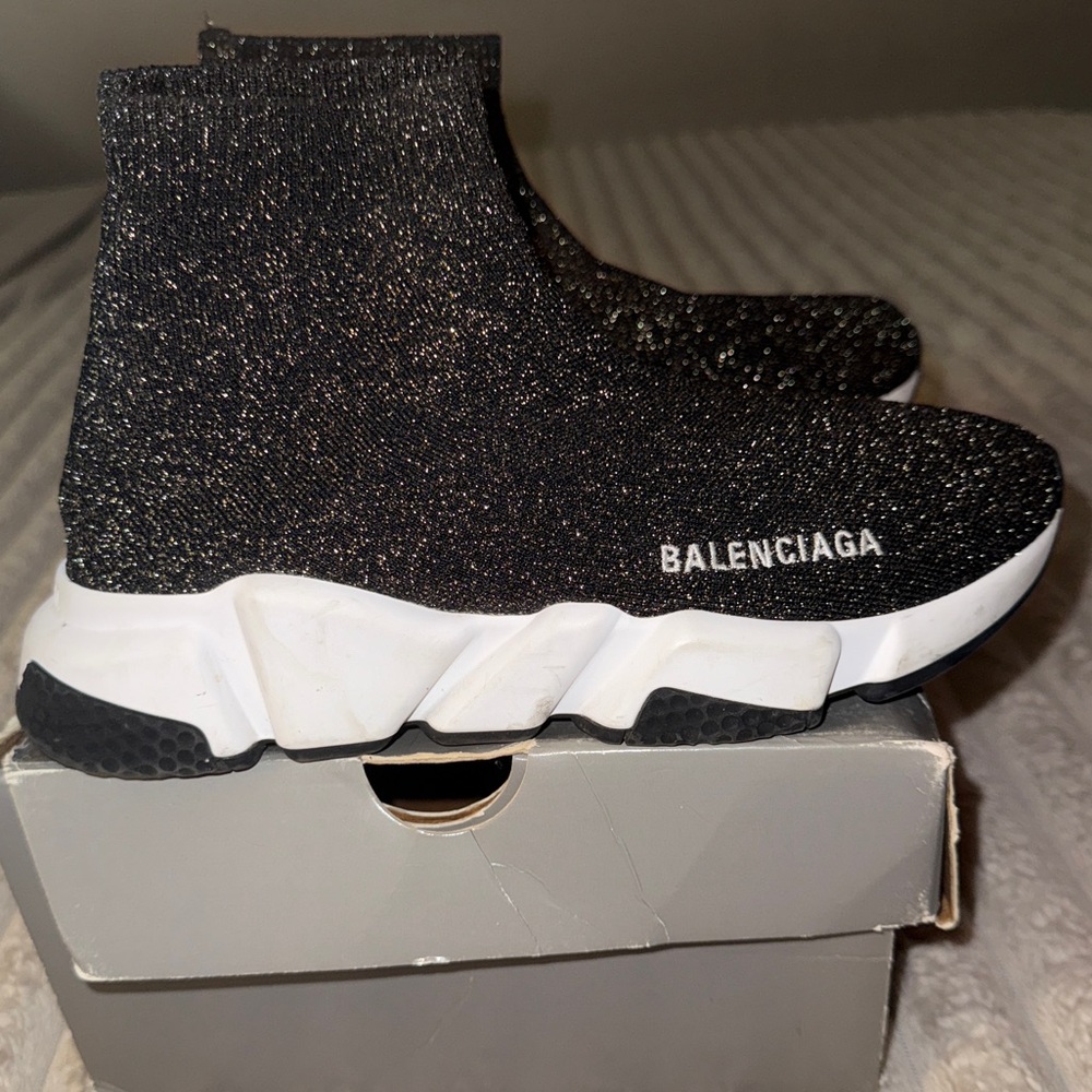 BALENCIAGA SPEED TRAINER SZ 37